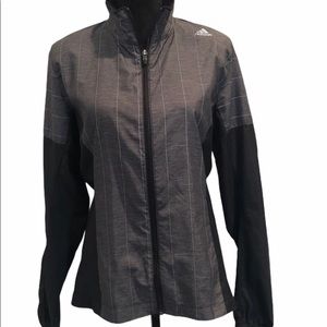 Adidas running jacket with zipper closure